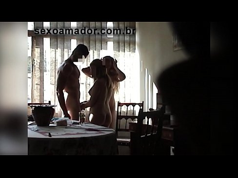 ❤️ Szexbarátok meghívnak egy óriásembert és egy édeshármast vele ❤️❌ Porno at hu.pornjk.ru ️❤